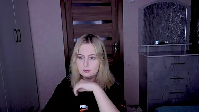 Kristy-Max online show from 22, 2, 2026