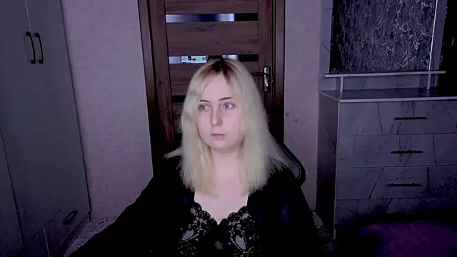 Kristy-Max online show from 23, 4, 2026