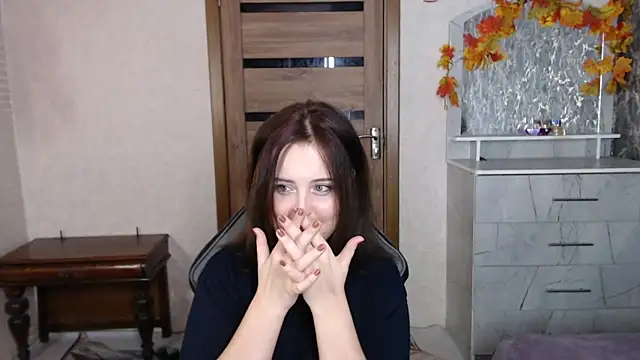 Kristy-Max online show from 16, 10, 2025