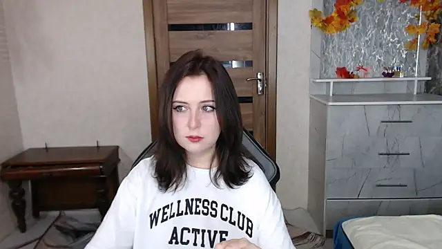 Kristy-Max online show from 11, 10, 2025