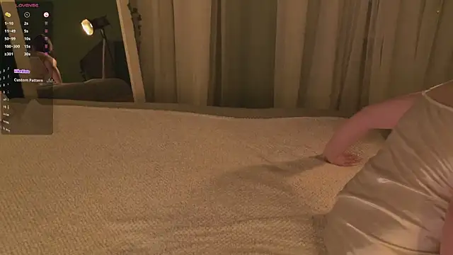 SunnyRisha online show from 8, 11, 2025