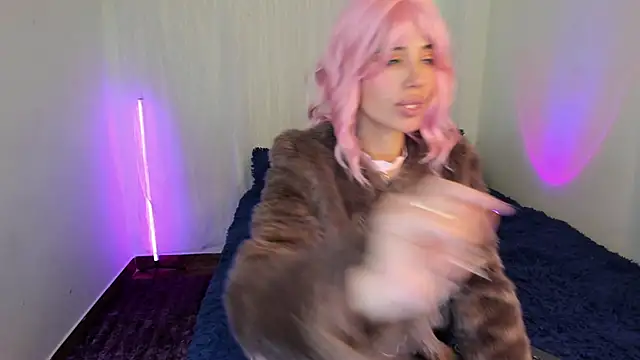 Snapshot of CelesteXCute chatting on 15, 10, 2025 CelesteXCute online show from 15, 10, 2025