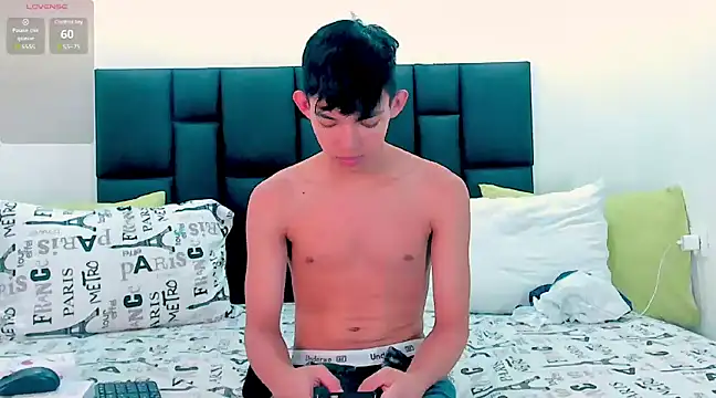 Tonny twink  online show from 30, 1, 2025