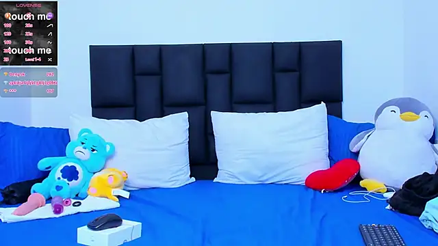 Tonny twink  online show from 8, 3, 2025