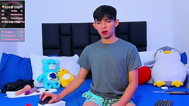 Tonny twink  online show from 12, 3, 2025