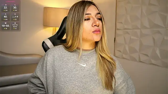 ashleyvalirya online show from 9, 9, 2025