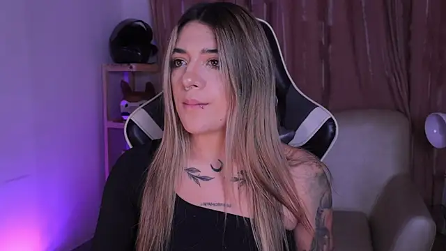 ashleyvalirya online show from 14, 11, 2025