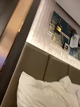 saskiapierce online show from 15, 2, 2025