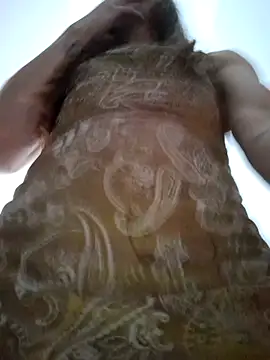 xMirana  online show from 7, 3, 2025