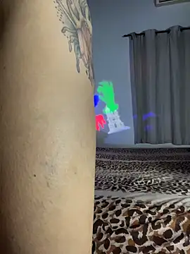 xMirana  online show from 17, 11, 2025