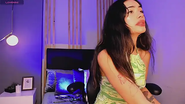 Giovanna oliveira online show from 19, 4, 2026