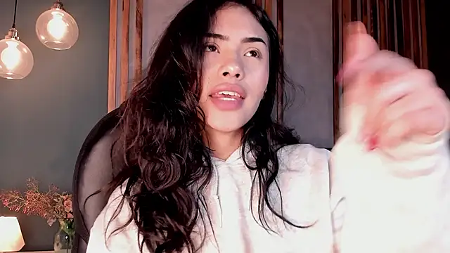 Snapshot of Giovanna_oliveira chatting on 26, 2, 2026 Giovanna oliveira online show from 26, 2, 2026