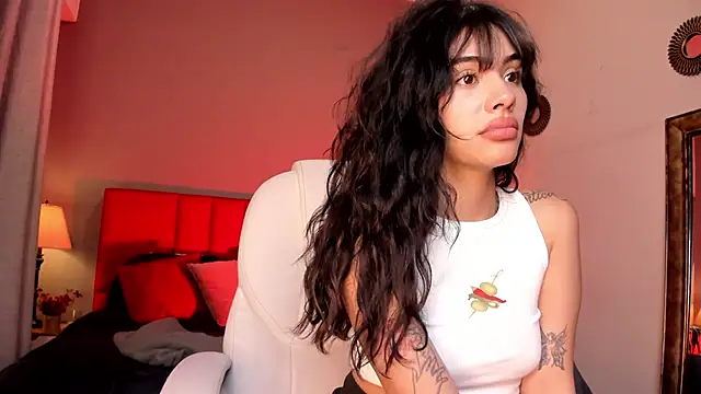 Giovanna oliveira online show from 16, 5, 2026