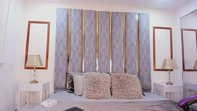 Snapshot of lyzzi_smith01 chatting on 11, 3, 2025 lyzzi smith01 online show from 11, 3, 2025