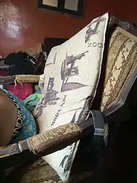 moody1996- online show from 13, 10, 2025