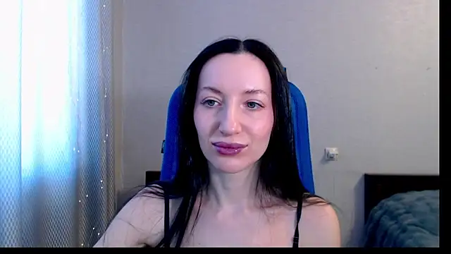 Snapshot of RailyMellow chatting on 23, 2, 2025 RailyMellow online show from 23, 2, 2025