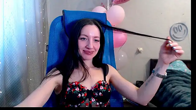 Snapshot of RailyMellow chatting on 1, 2, 2025 RailyMellow online show from 1, 2, 2025