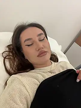 freyacherie online show from 11, 11, 2025