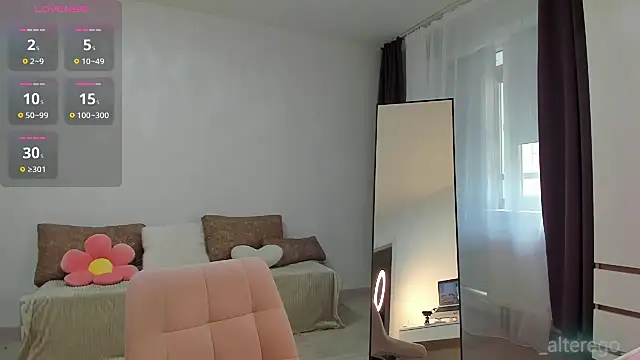  cometoseeme  online show from 13, 5, 2026