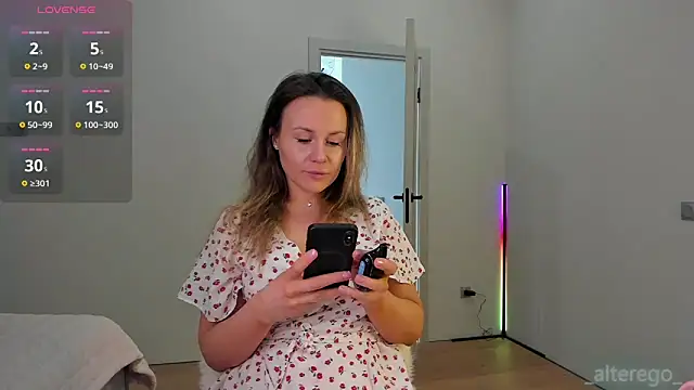 Snapshot of _cometoseeme_ chatting on 13, 2, 2026 cometoseeme online show from 13, 2, 2026