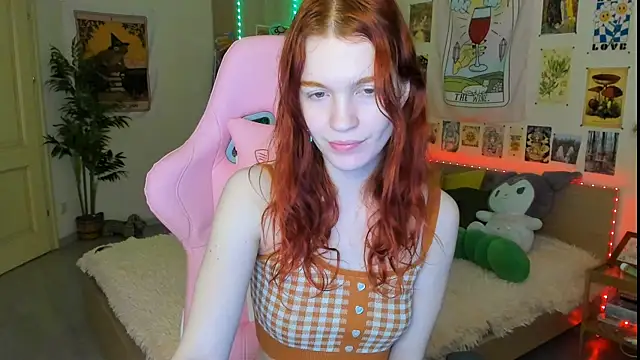 Snapshot of Sunny_Elly chatting on 6, 3, 2025 Sunny Elly online show from 6, 3, 2025