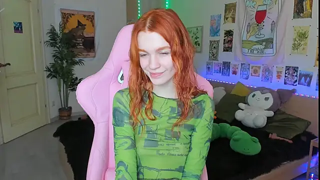 Snapshot of Sunny_Elly chatting on 17, 3, 2025 Sunny Elly online show from 17, 3, 2025