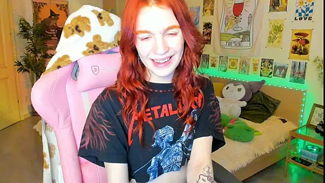 Snapshot of Sunny_Elly chatting on 14, 1, 2025 Sunny Elly online show from 14, 1, 2025