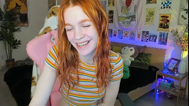 Snapshot of Sunny_Elly chatting on 21, 3, 2025 Sunny Elly online show from 21, 3, 2025