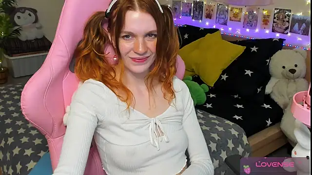 Snapshot of Sunny_Elly chatting on 23, 4, 2026 Sunny Elly online show from 23, 4, 2026