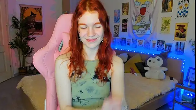 Snapshot of Sunny_Elly chatting on 17, 1, 2025 Sunny Elly online show from 17, 1, 2025