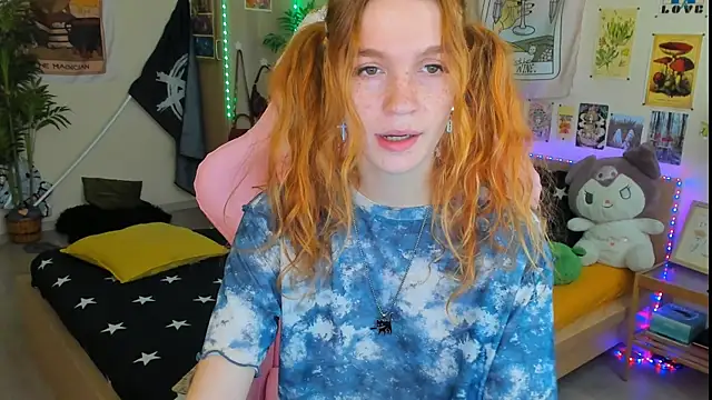 Snapshot of Sunny_Elly chatting on 9, 9, 2025 Sunny Elly online show from 9, 9, 2025