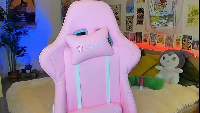 Snapshot of Sunny_Elly chatting on 27, 1, 2025 Sunny Elly online show from 27, 1, 2025