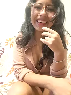 MishuColfer online show from 7, 1, 2025