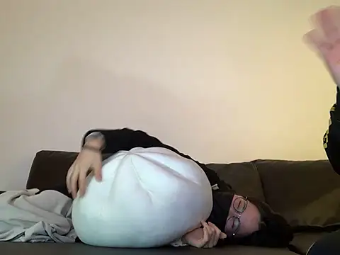 Snapshot of Angels1-2-3-4-5 chatting on 12, 1, 2025 Angels1-2-3-4-5 online show from 12, 1, 2025