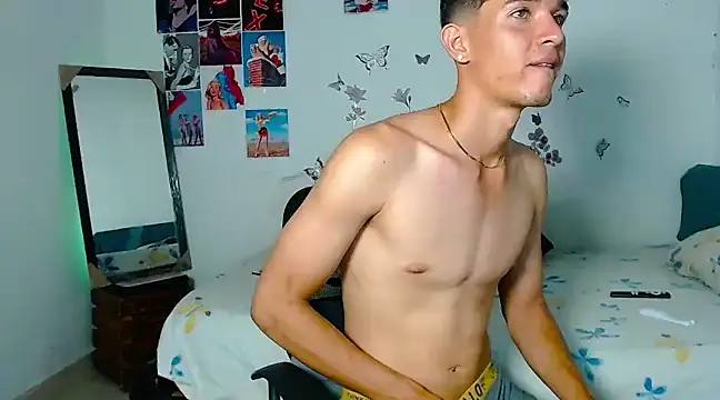 Snapshot of cristofer_988 chatting on 18, 2, 2025 cristofer 988 online show from 18, 2, 2025