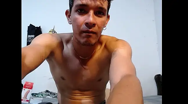 Snapshot of cristofer_988 chatting on 27, 1, 2025 cristofer 988 online show from 27, 1, 2025