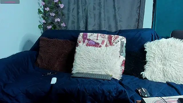 Snapshot of cristofer_988 chatting on 11, 10, 2025 cristofer 988 online show from 11, 10, 2025