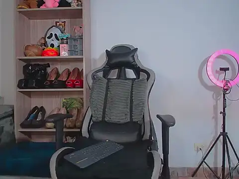 Danna Bella666 online show from 3, 5, 2026