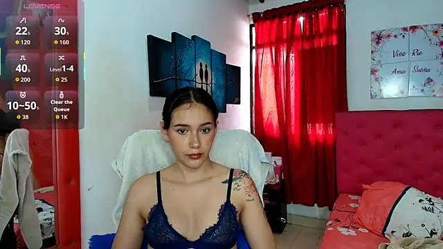 miley blue  online show from 13, 11, 2025