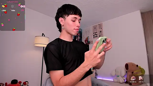 Snapshot of angel_bless19 chatting on 22, 11, 2025 angel bless19 online show from 22, 11, 2025