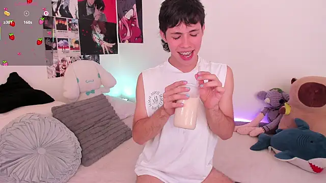 Snapshot of angel_bless19 chatting on 11, 11, 2025 angel bless19 online show from 11, 11, 2025