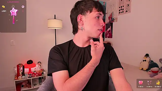 Snapshot of angel_bless19 chatting on 28, 9, 2025 angel bless19 online show from 28, 9, 2025