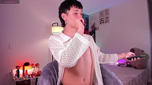 Snapshot of angel_bless19 chatting on 3, 11, 2025 angel bless19 online show from 3, 11, 2025