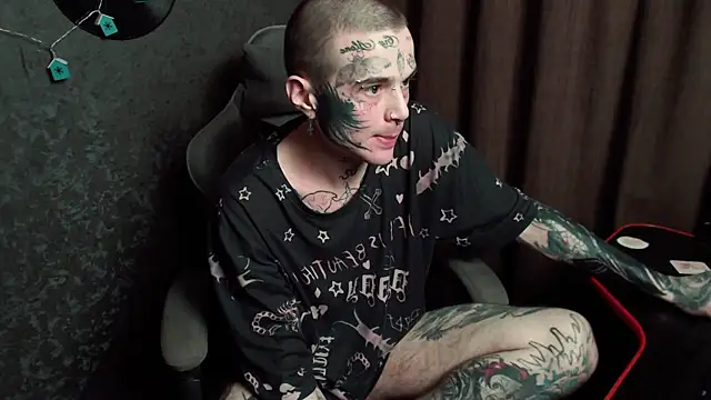 lonelycrystal online show from 29, 9, 2025