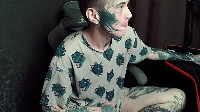 lonelycrystal online show from 9, 11, 2025