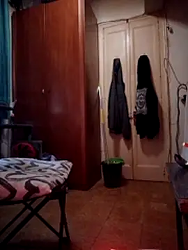 Snapshot of medioarabemediogypsi chatting on 11, 10, 2025 medioarabemediogypsi online show from 11, 10, 2025