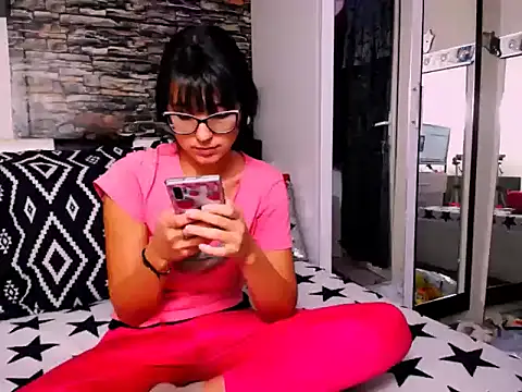 Snapshot of RubyBe10 chatting on 29, 11, 2025 RubyBe10 online show from 29, 11, 2025