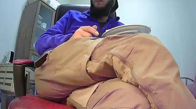 hardbigcock16 online show from 15, 2, 2025