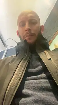 hardbigcock16 online show from 24, 2, 2026