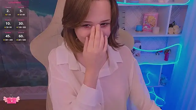 Mary uw online show from 22, 11, 2025